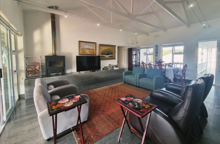 4 Bedroom Property for Sale in Stilbaai Wes Western Cape